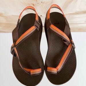 Chaco Bodhi Men’s Jacquard Straps  Sandals.